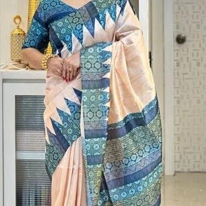 Elegant Peach Handcrafted Tussar Silk Saree with Contrasting Blue Border & Blouse Piece