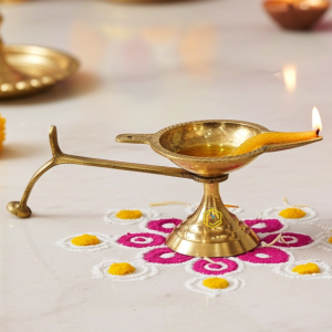 Brass EK batti Arti Deepak  No. 4