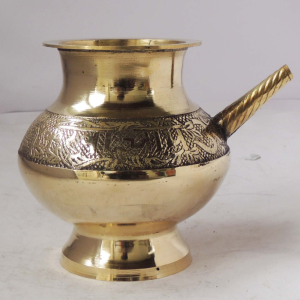 Brass Karwa Polish 21 , 600 ML