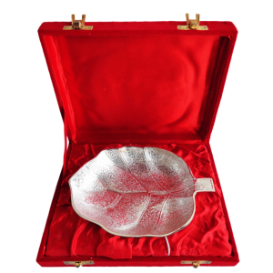 Brass Decorative Papaya Leaf Platter