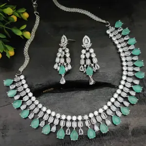 CUBIC ZIRCON NECKLACE