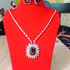 KOREAN STONE GLASS NECKLACE