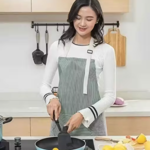 Krishna E Waterproof Unisex Strips Kitchen Apron with Center Pocket and Both Side Stitched Towel