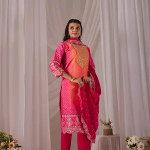 Trendy Orange Padding Set