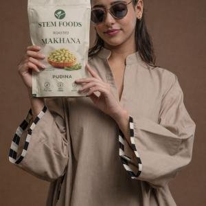 Roasted Pudina Makhana (Mint-Flavored Fox Nuts)