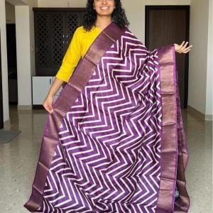 Semi Pattu Sarees With Beautiful Pallu