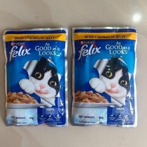 Purina Felix with Chicken in Jelly | Wet Food for Adults | Complete and Balanced Cat Food, 85g Pouch