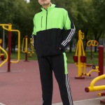 Green Lycra Blend Polyester Zip Solid Track Suit For Men