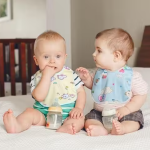 Baby Feeding Bib | Soft & Easy-Clean Material