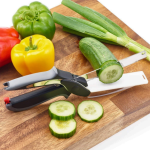 2-in-1 Kitchen Scissors with Built-in Cutting Board