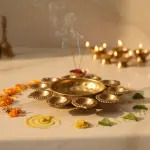 Metal Diya urli