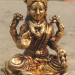 Brass Showpiece Laxmi Ji God Idol Statue, Made From Machine