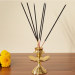 Brass Kamal Patta Agarbatti Stand No. 7