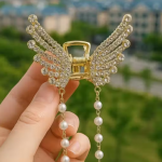 LETZSHOPPE Butterfly Hair Claw Clip – Fancy Metal Pearl Hair Clutch for Women, Bridal Hair Accessories (1 Pc)