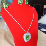 KOREAN STONE GLASS NECKLACE