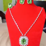 KOREAN STONE GLASS NECKLACE