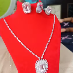 KOREAN STONE GLASS NECKLACE