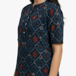 STYLEGENIXSTYLEGENIX Women's Short Sleeve Tunic Top, Navy Blue, Geometric Print, Button Front Collar