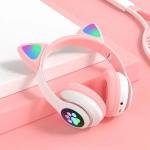 B 39m Wireless Headphones Random Color