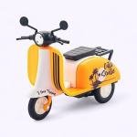 Vintage Style Pull Back Cutie Scootie Toy, Yellow and White, Die-Cast Metal Model (Multicolour)