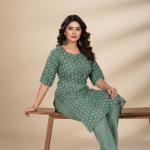 PickCell Khushi Printed Kurti With Bottom  Rayon Fabric