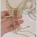 Butterfly Hair Clutcher – Metal Hair Claw Clip for Women and Girls, Stylish Hair Accessories for Girls 1 pcs