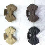 🎀 Matte Bow Hair Claw