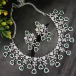Rhodium Plated Cubic Zircon Antique Design Necklace Set