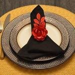 Vibhsa Napkin Holder Table Napkin Rings for Parties Wedding Everyday Dinner Decor Flower Napkin Rings Set of 4 (Red Rose)
